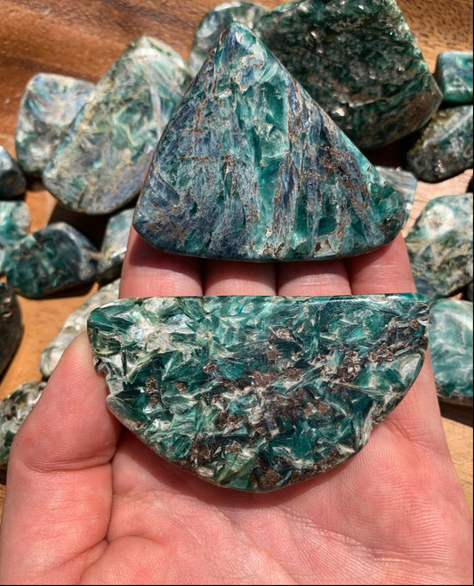 Kyanite Tumbles